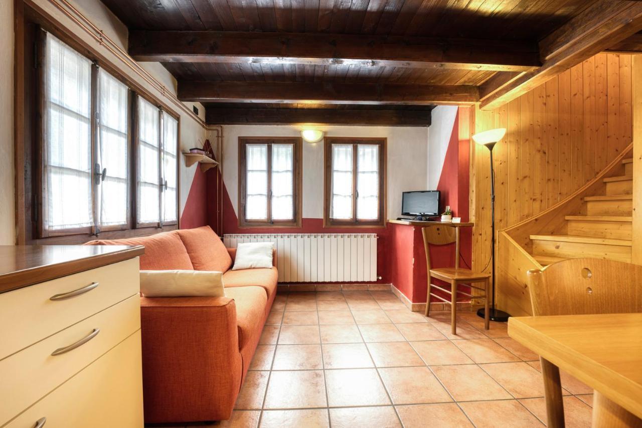 Incanto Walser Apartments Ronco Macugnaga Esterno foto